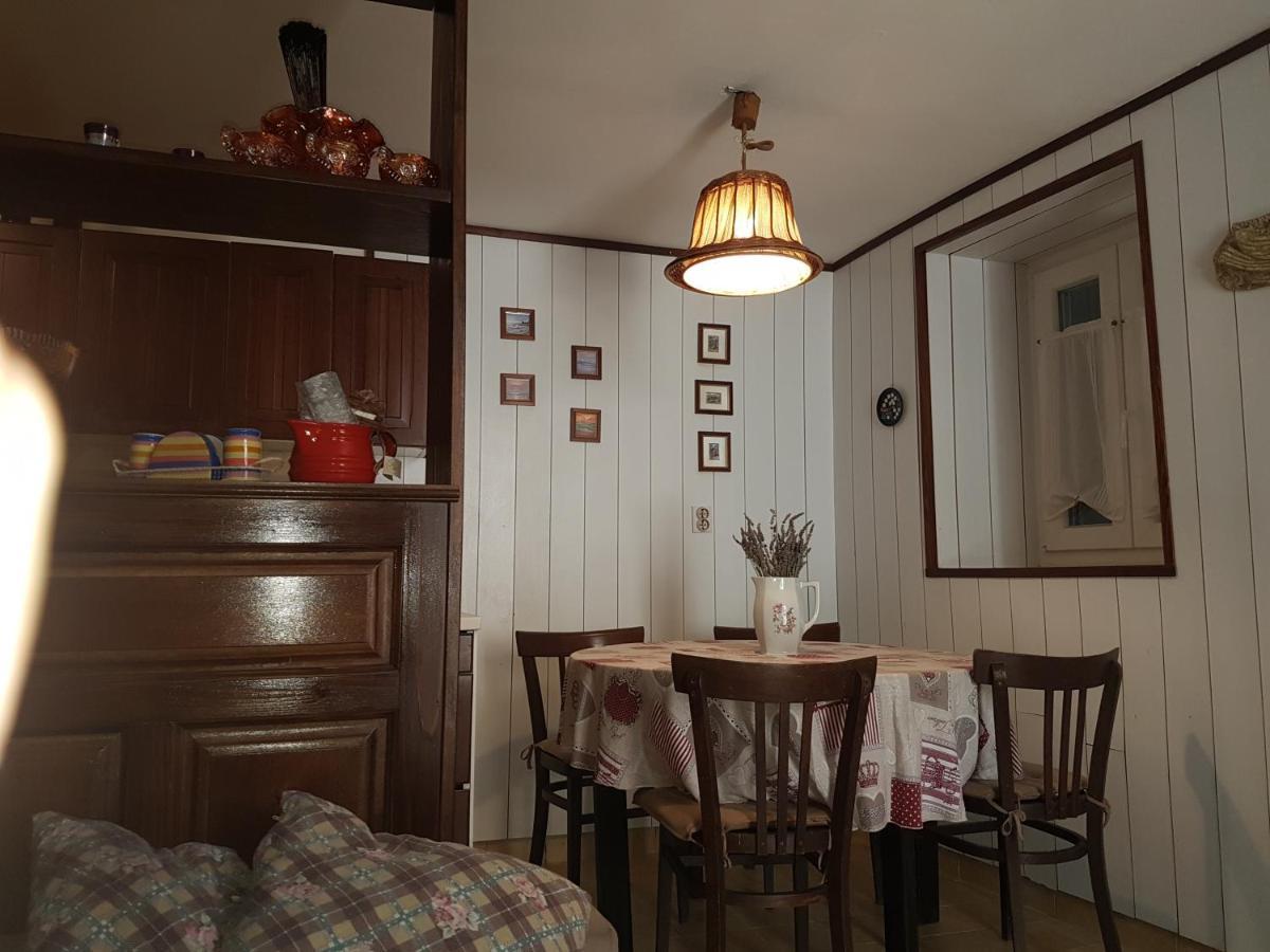 Villa Marija Cres Exteriör bild